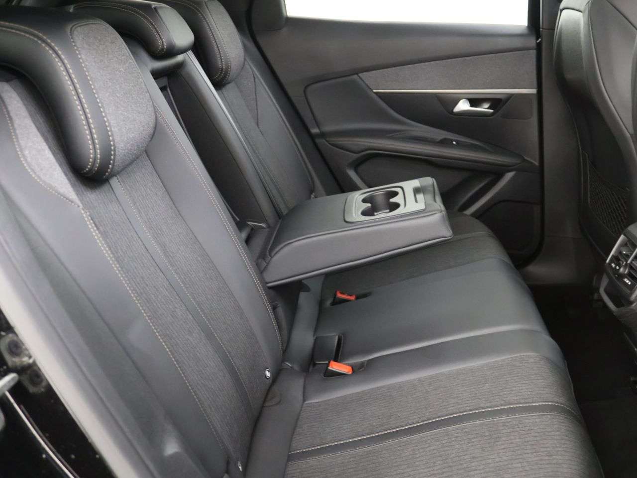 2019 PEUGEOT 3008 2019 PEUGEOT 3008