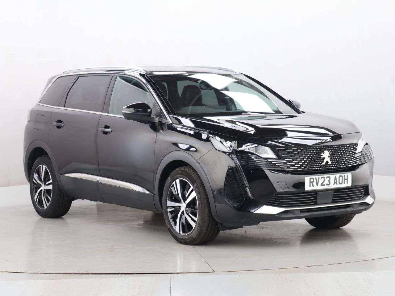 2023 PEUGEOT 5008 2023 PEUGEOT 5008