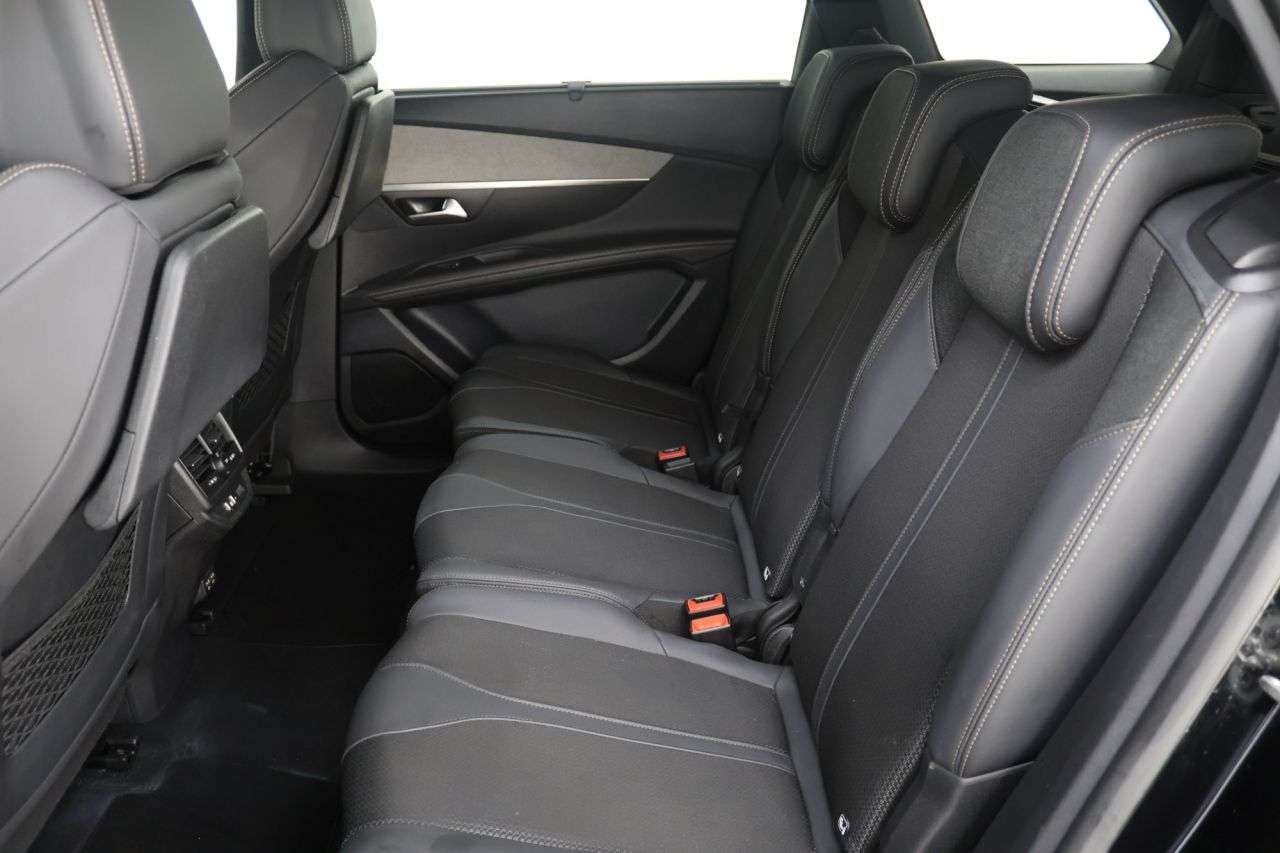 2023 PEUGEOT 5008 2023 PEUGEOT 5008