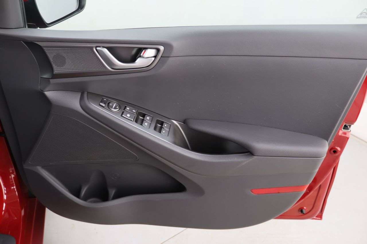 2022 HYUNDAI IONIQ 2022 HYUNDAI IONIQ