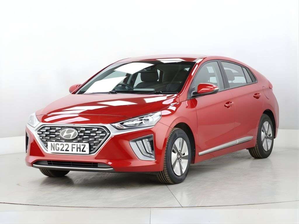 A 2022 HYUNDAI IONIQ 1.6 h-GDi SE Connect Hatchback 5dr Petrol Hybrid DCT Euro 6 (s/s) (141 ps) A 2022 HYUNDAI IONIQ 1.6 h-GDi SE Connect Hatchback 5dr Petrol Hybrid DCT Euro 6 (s/s) (141 ps)