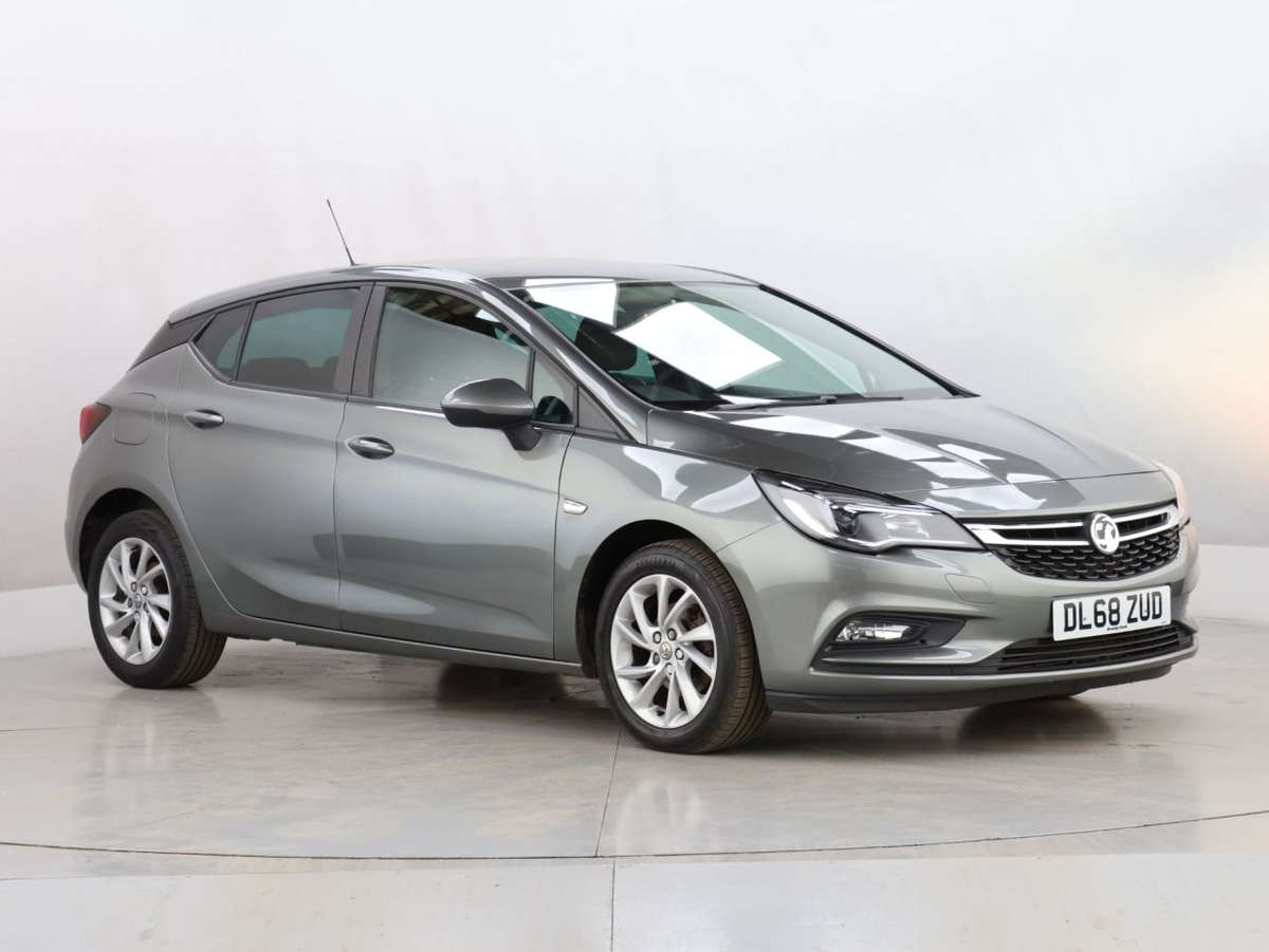 Check out this Vauxhall Astra 2018 Petrol Manual