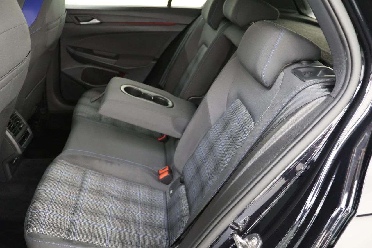 2021 VOLKSWAGEN GOLF 2021 VOLKSWAGEN GOLF