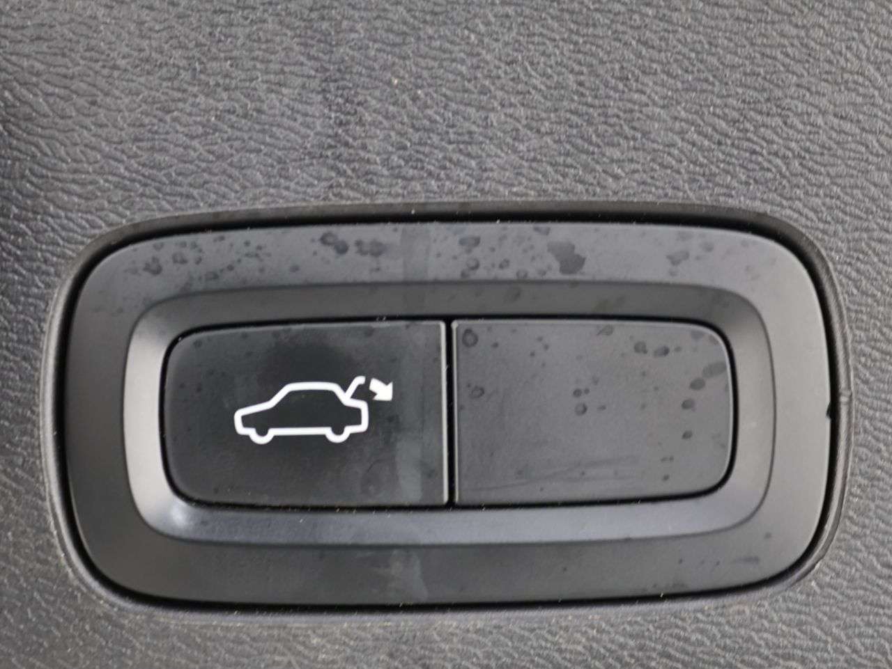 2018 VOLVO XC60 2018 VOLVO XC60