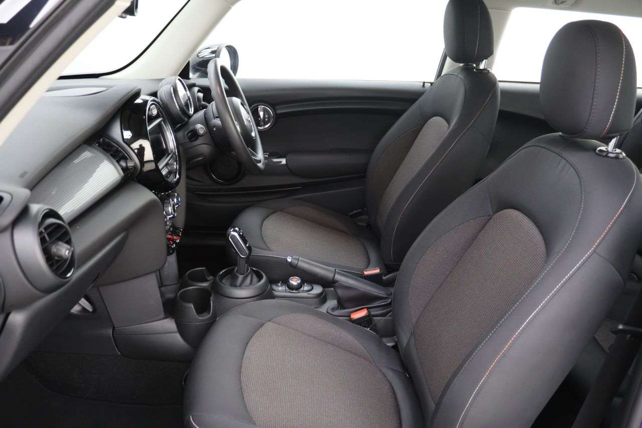 2019 MINI HATCH 2019 MINI HATCH