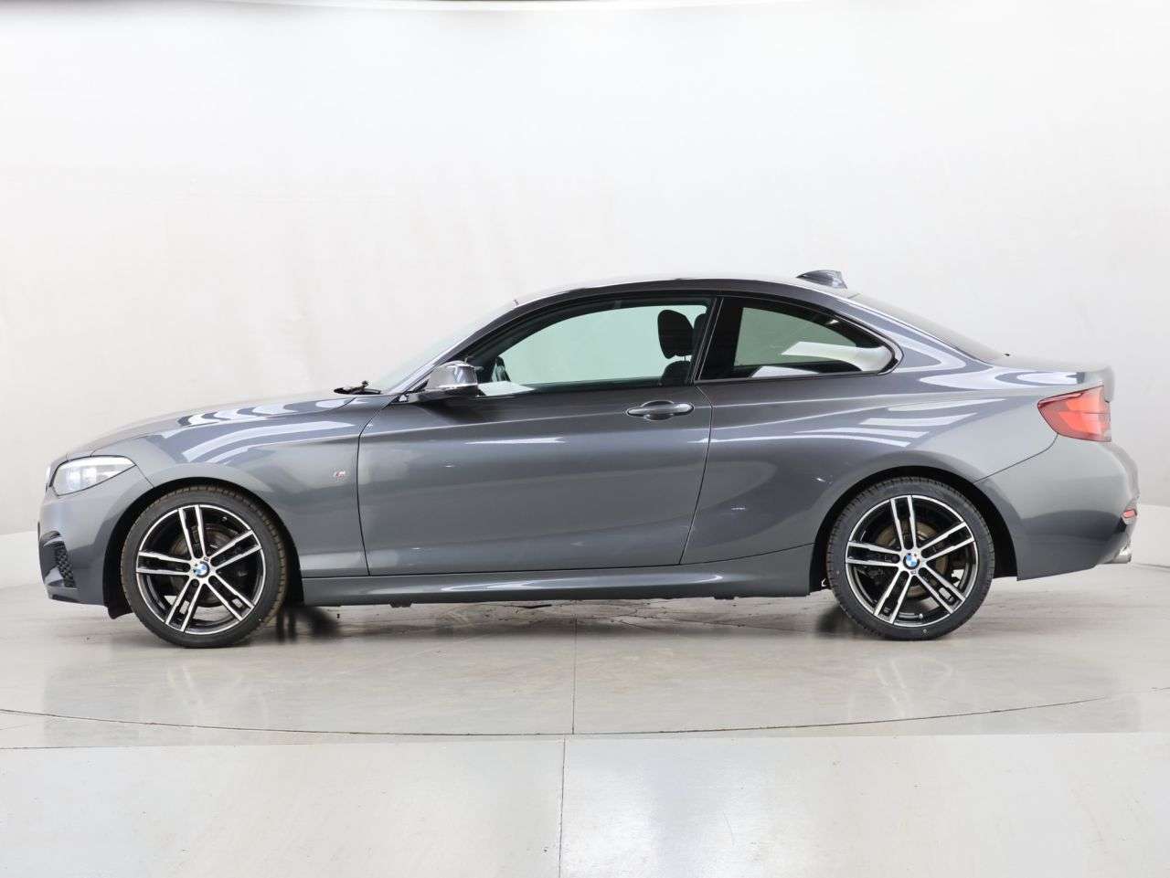 2021 BMW 2 SERIES 2021 BMW 2 SERIES