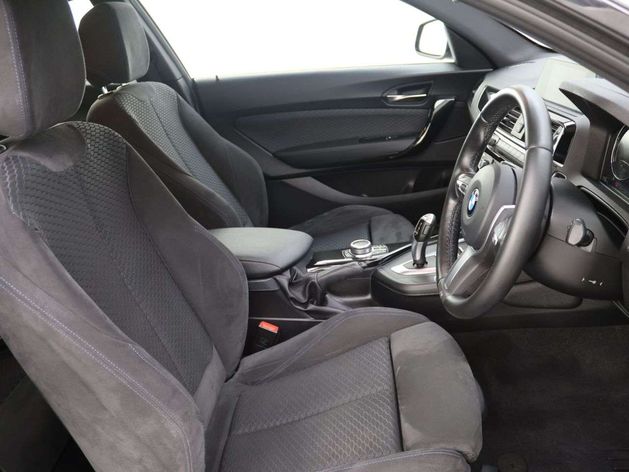 2021 BMW 2 SERIES 2021 BMW 2 SERIES