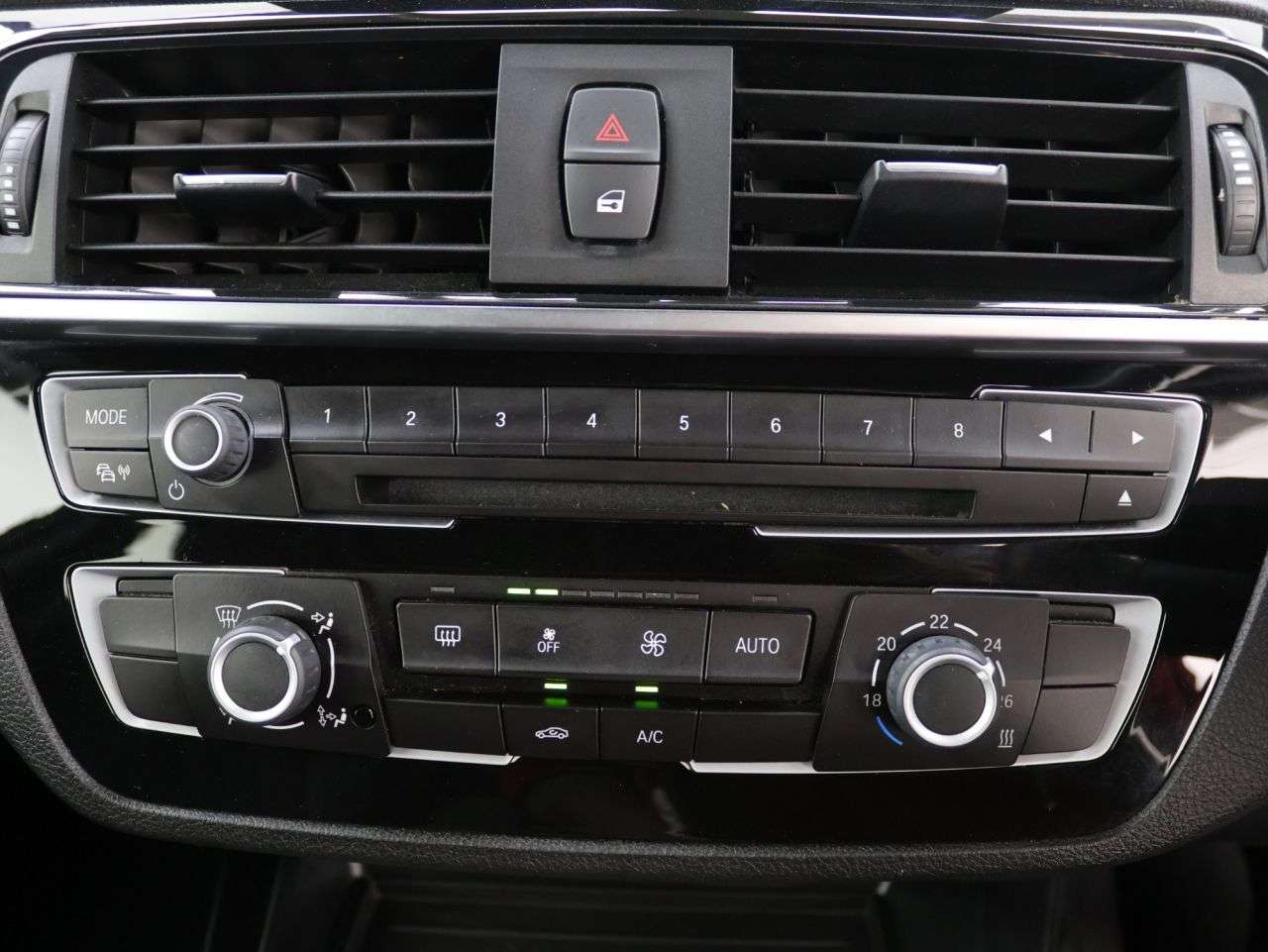 2021 BMW 2 SERIES 2021 BMW 2 SERIES