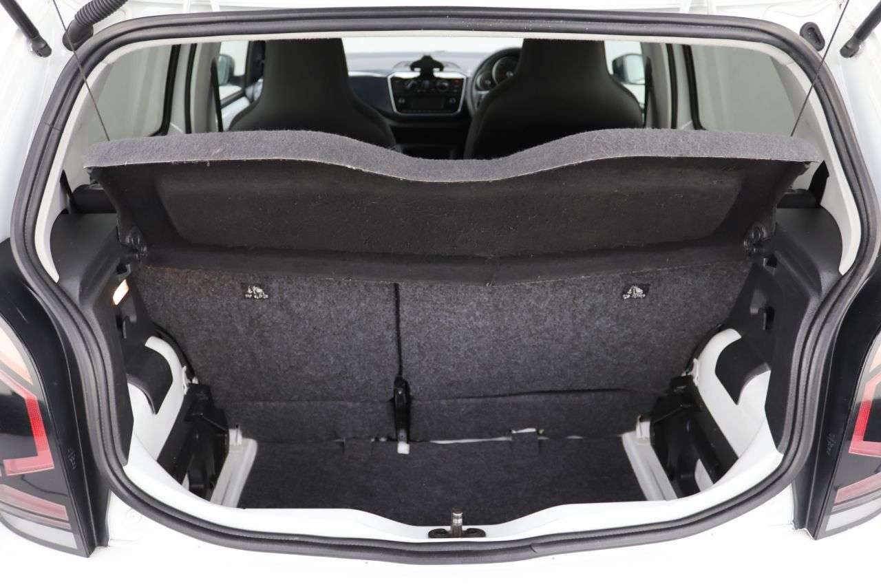 2022 VOLKSWAGEN UP! 2022 VOLKSWAGEN UP!