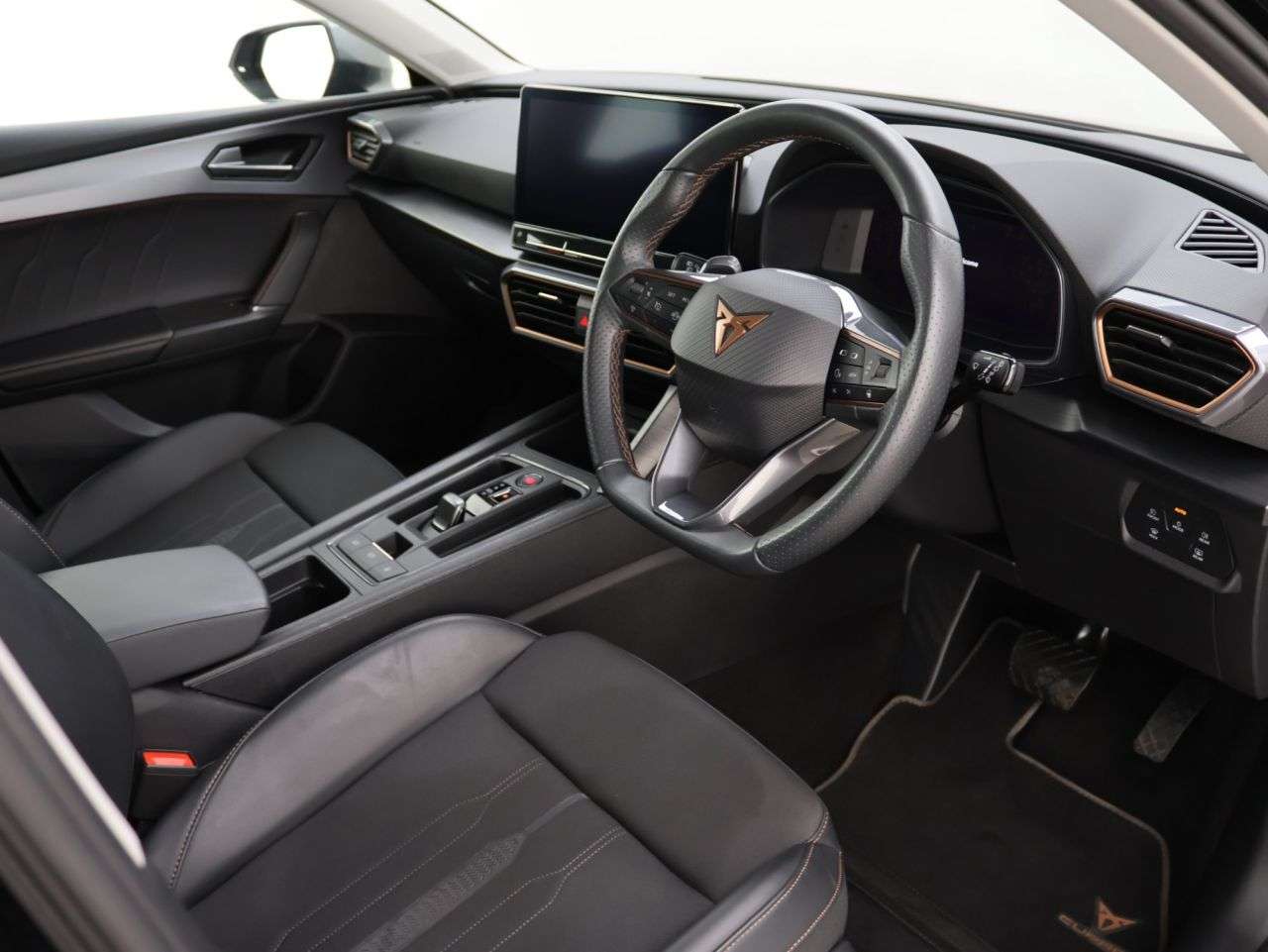 2023 CUPRA LEON 2023 CUPRA LEON