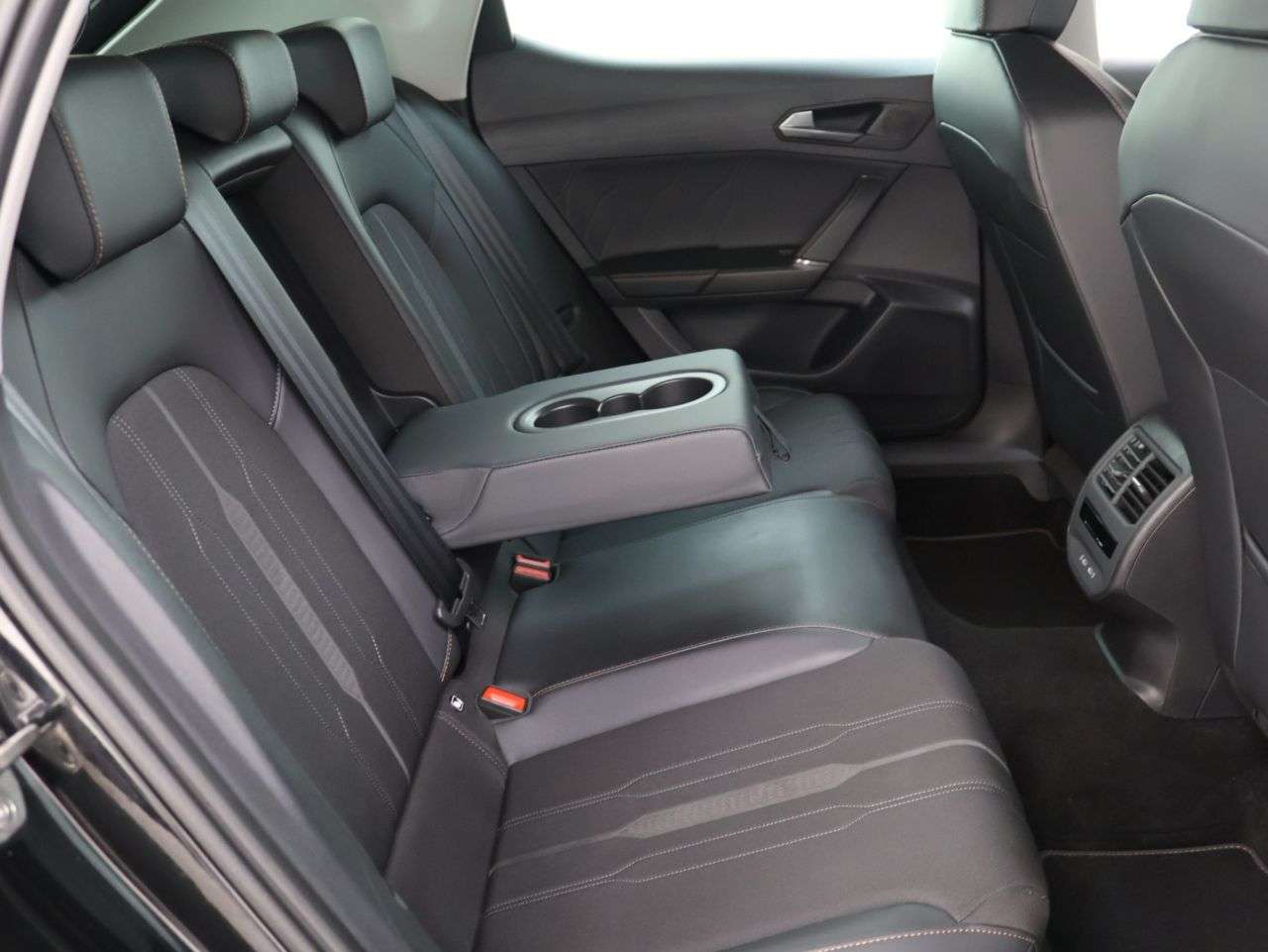 2023 CUPRA LEON 2023 CUPRA LEON