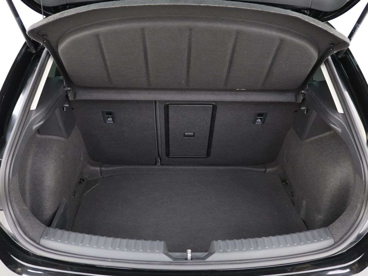 2023 CUPRA LEON 2023 CUPRA LEON