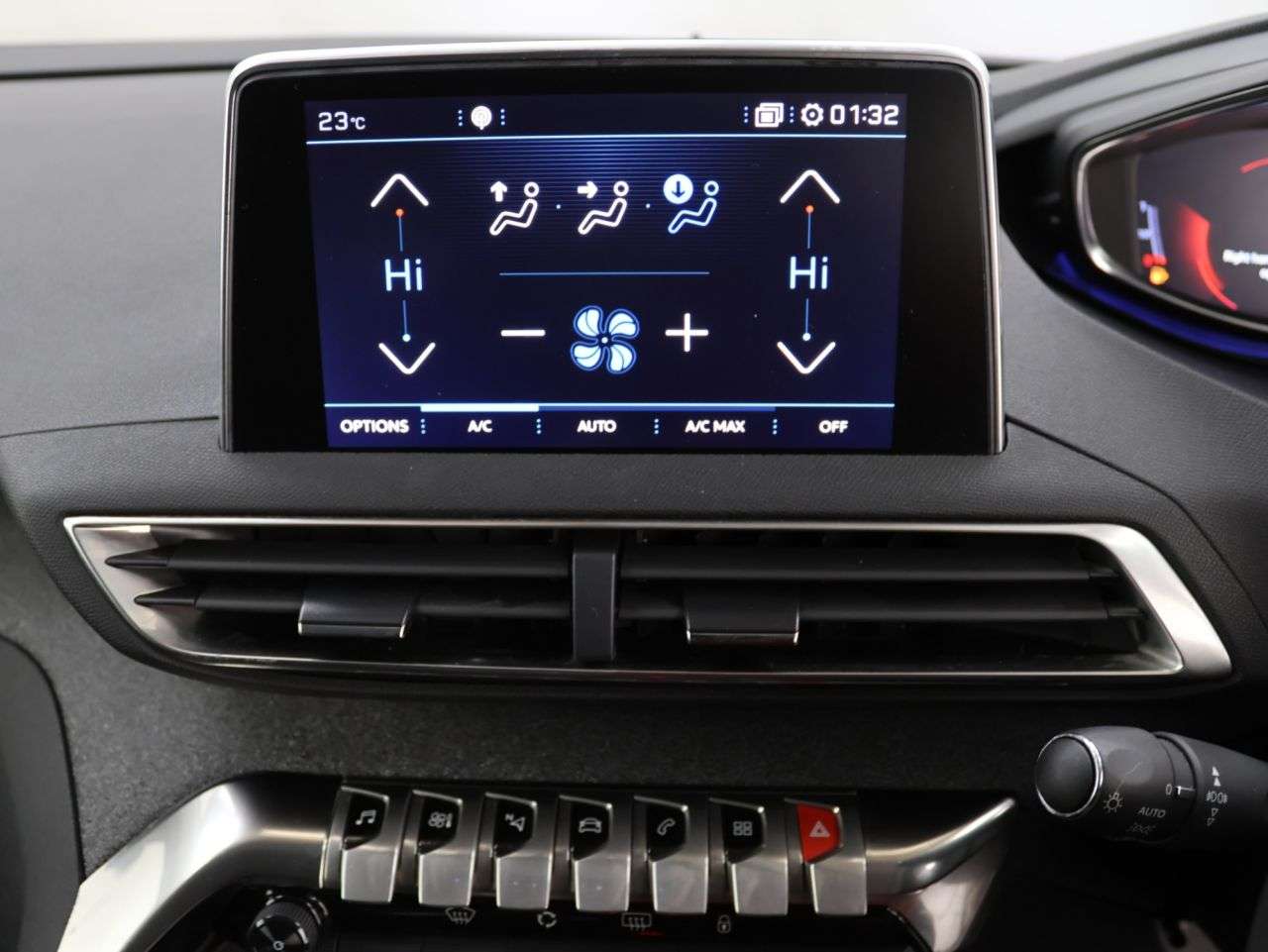 2021 PEUGEOT 3008 2021 PEUGEOT 3008