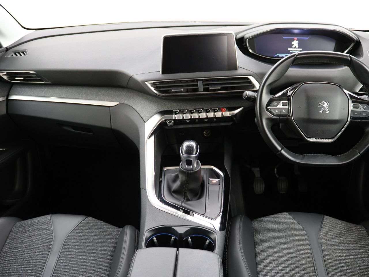 2021 PEUGEOT 3008 2021 PEUGEOT 3008