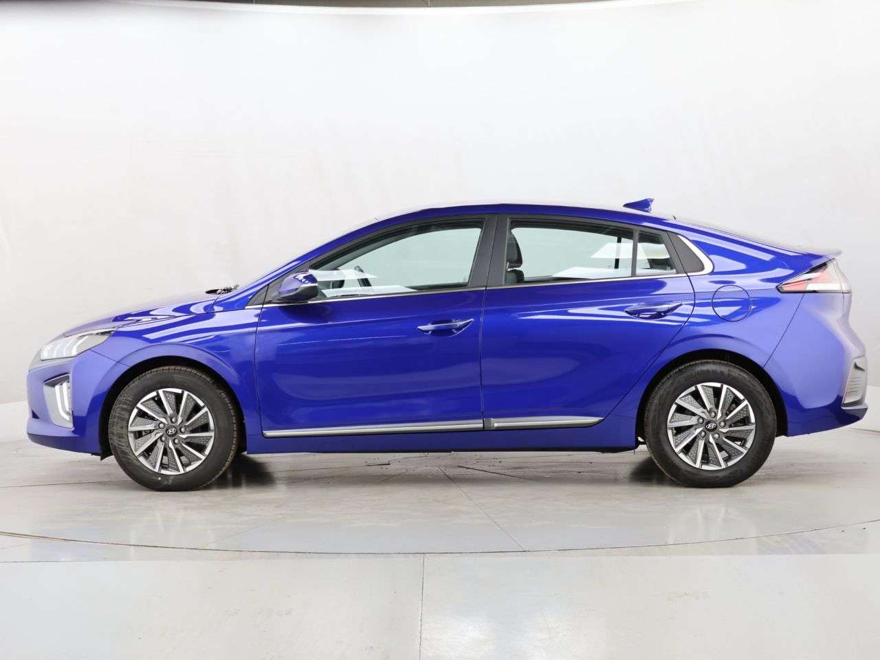 2022 HYUNDAI IONIQ 2022 HYUNDAI IONIQ