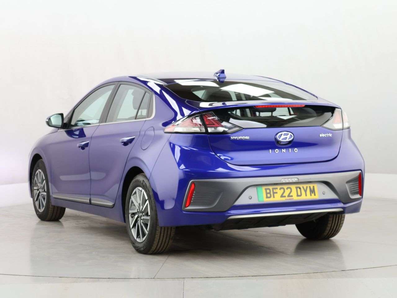 2022 HYUNDAI IONIQ 2022 HYUNDAI IONIQ