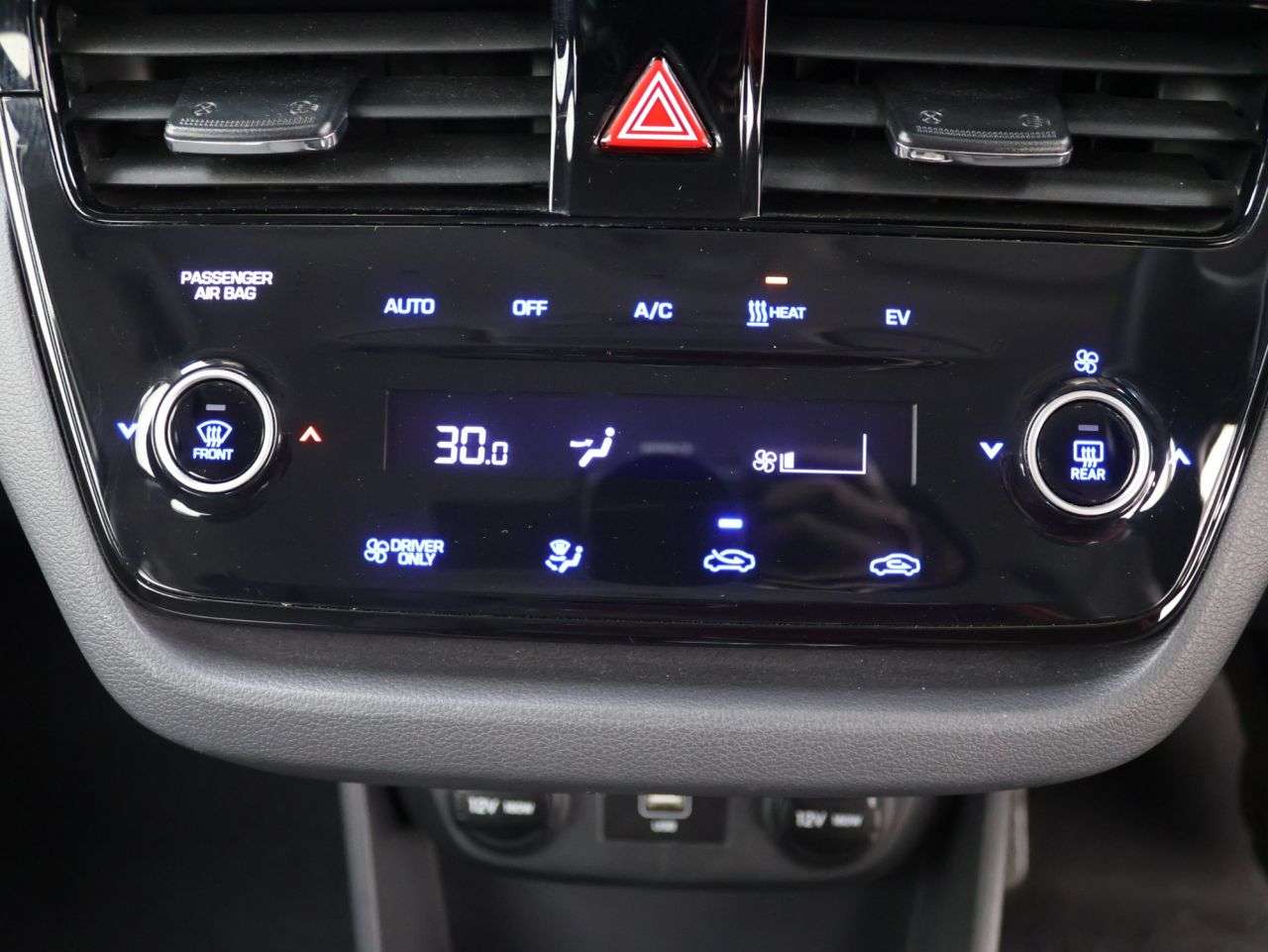 2022 HYUNDAI IONIQ 2022 HYUNDAI IONIQ