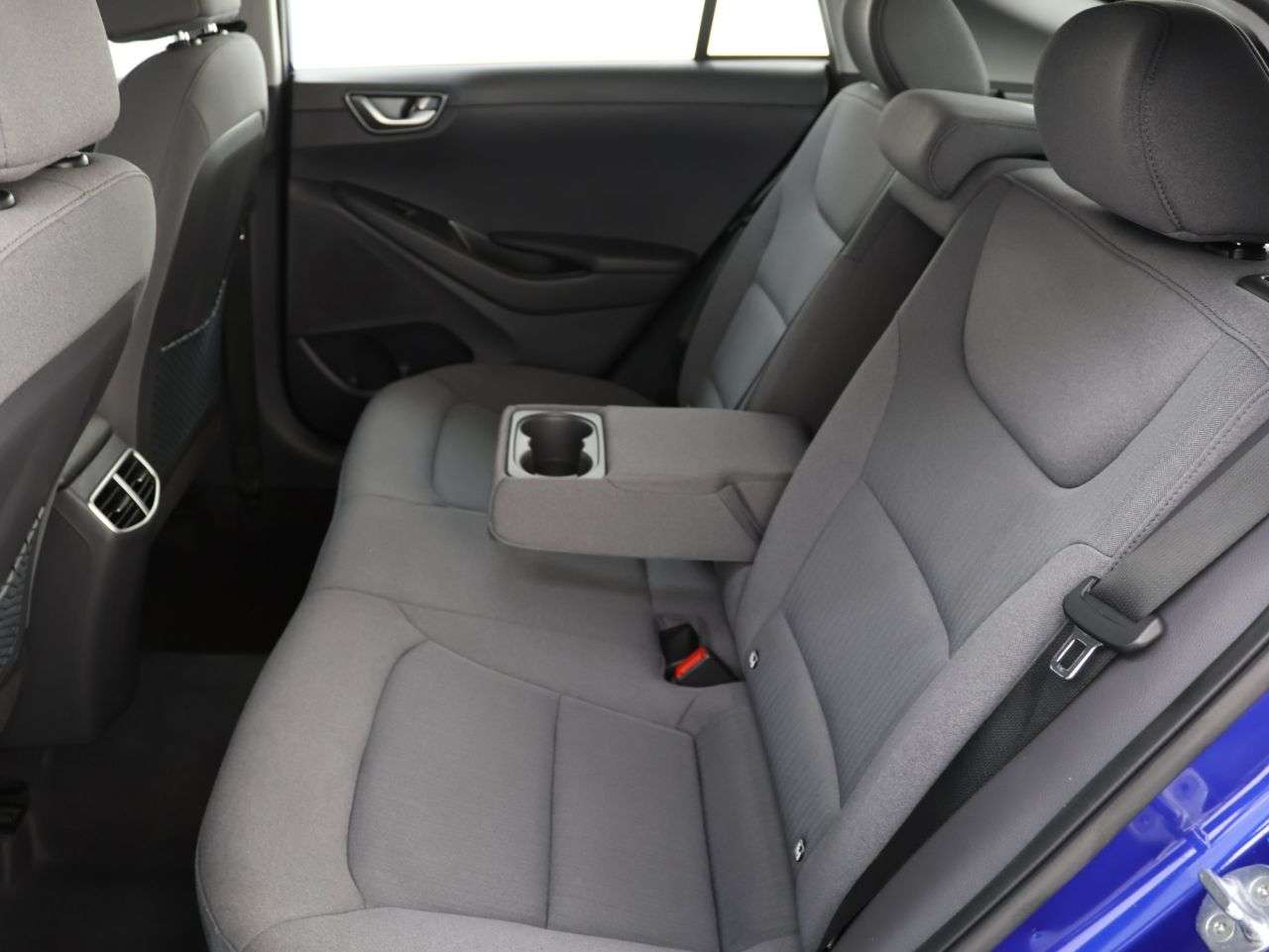 2022 HYUNDAI IONIQ 2022 HYUNDAI IONIQ