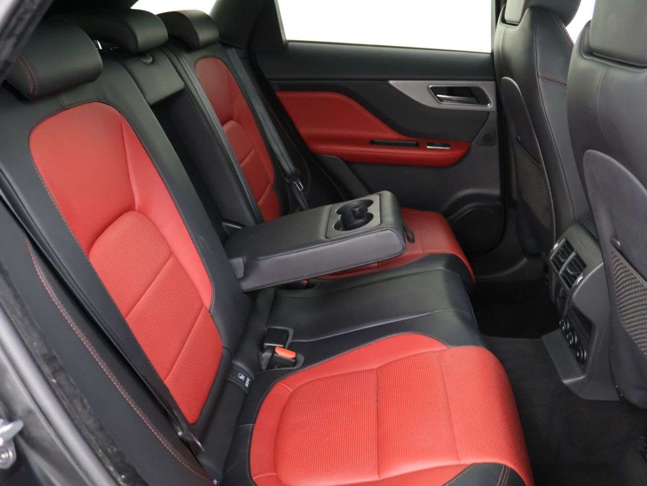 2020 JAGUAR F-PACE 2020 JAGUAR F-PACE