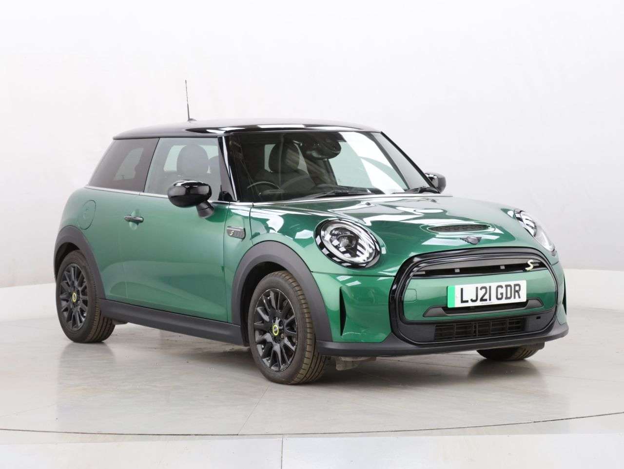 2021 MINI ELECTRIC HATCH 2021 MINI ELECTRIC HATCH