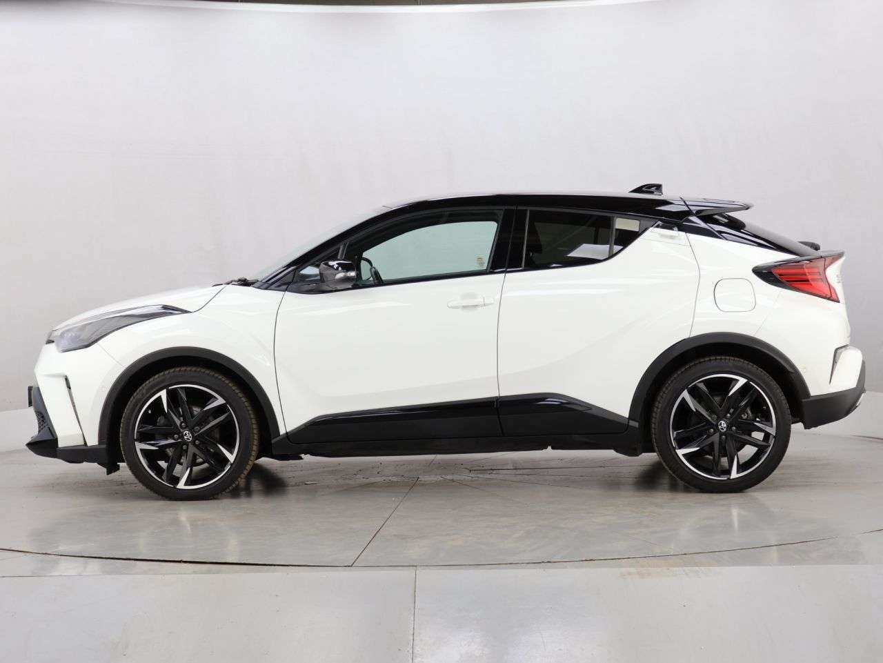 2022 TOYOTA C-HR 2022 TOYOTA C-HR