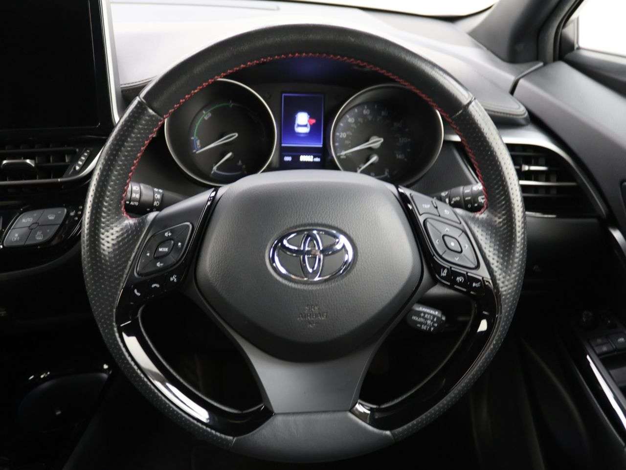 2022 TOYOTA C-HR 2022 TOYOTA C-HR