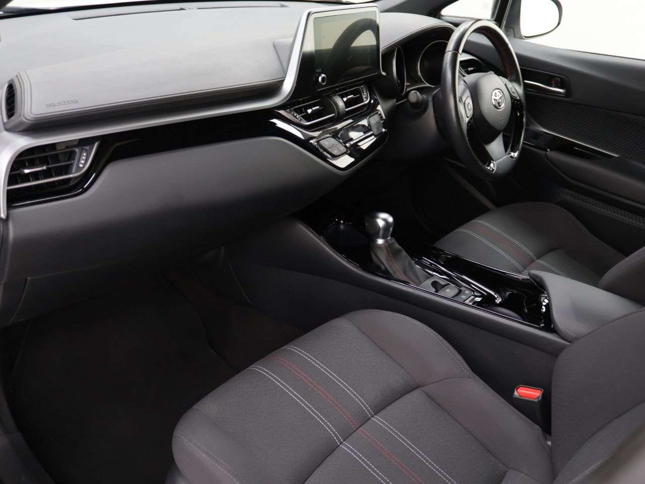 2022 TOYOTA C-HR 2022 TOYOTA C-HR