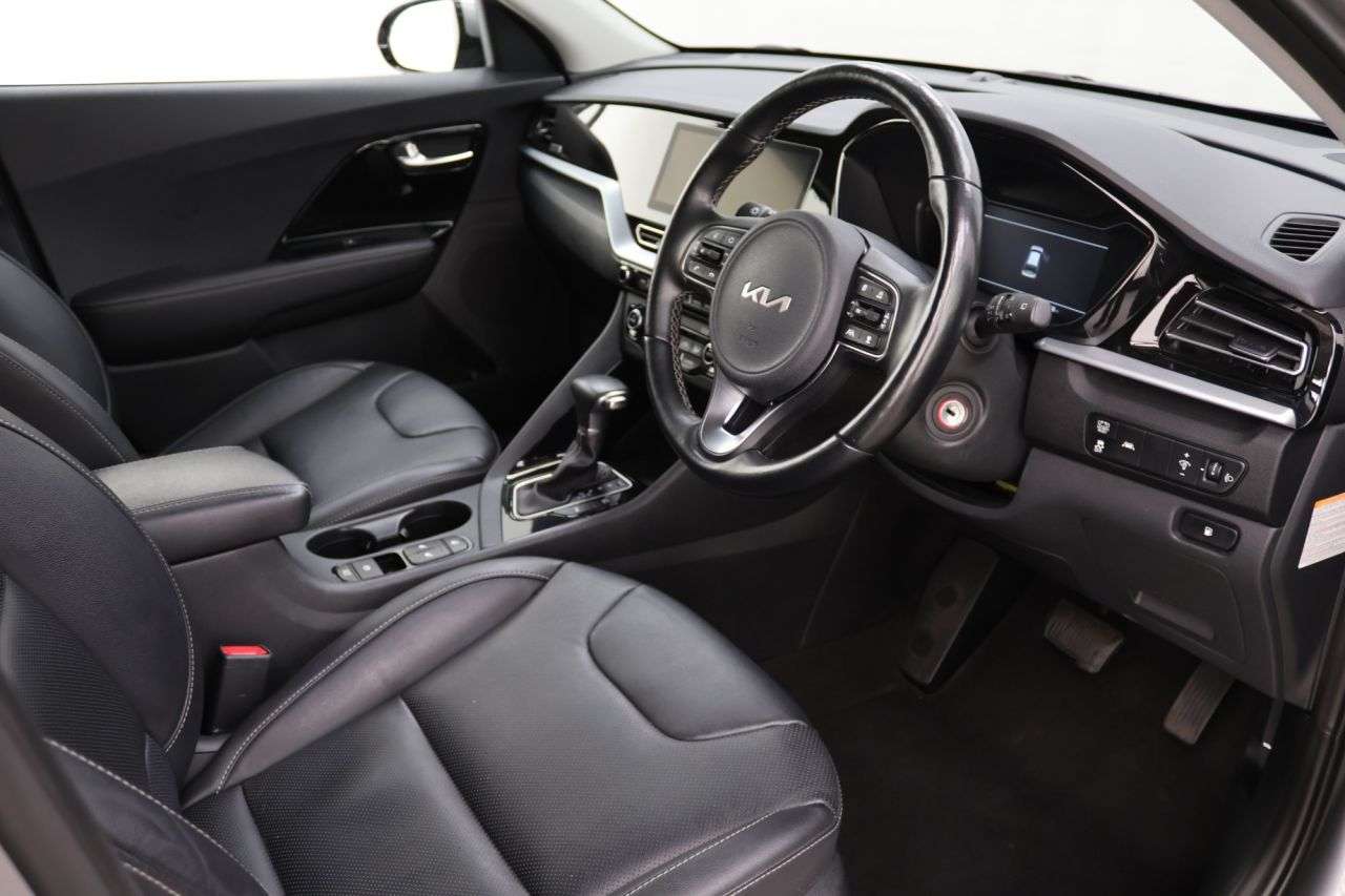 2022 KIA NIRO 2022 KIA NIRO