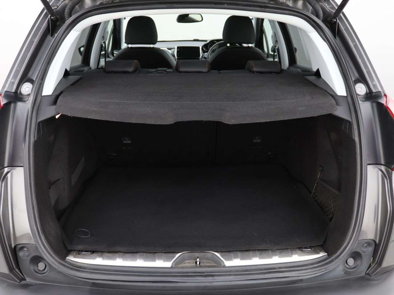 2019 PEUGEOT 2008 2019 PEUGEOT 2008