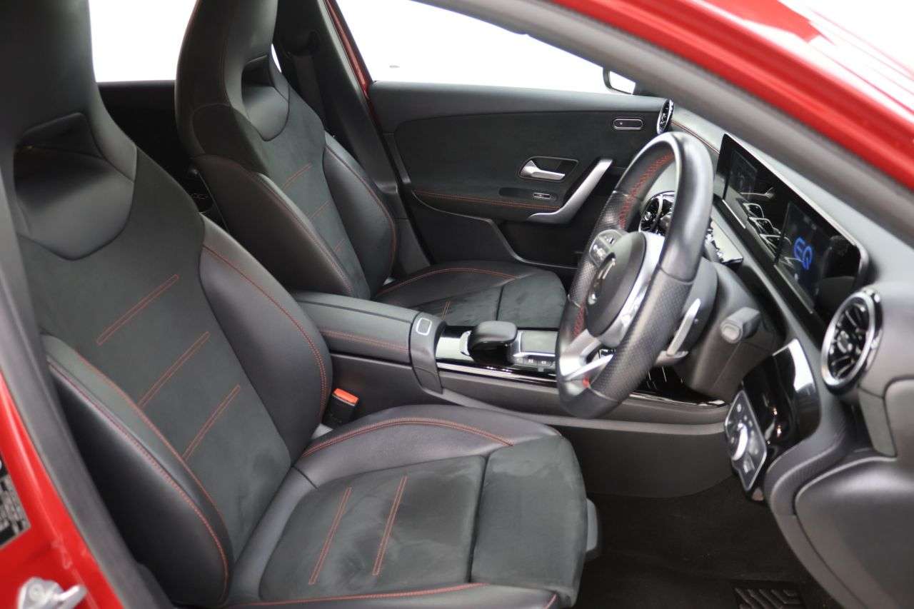 2021 MERCEDES-BENZ A CLASS 2021 MERCEDES-BENZ A CLASS