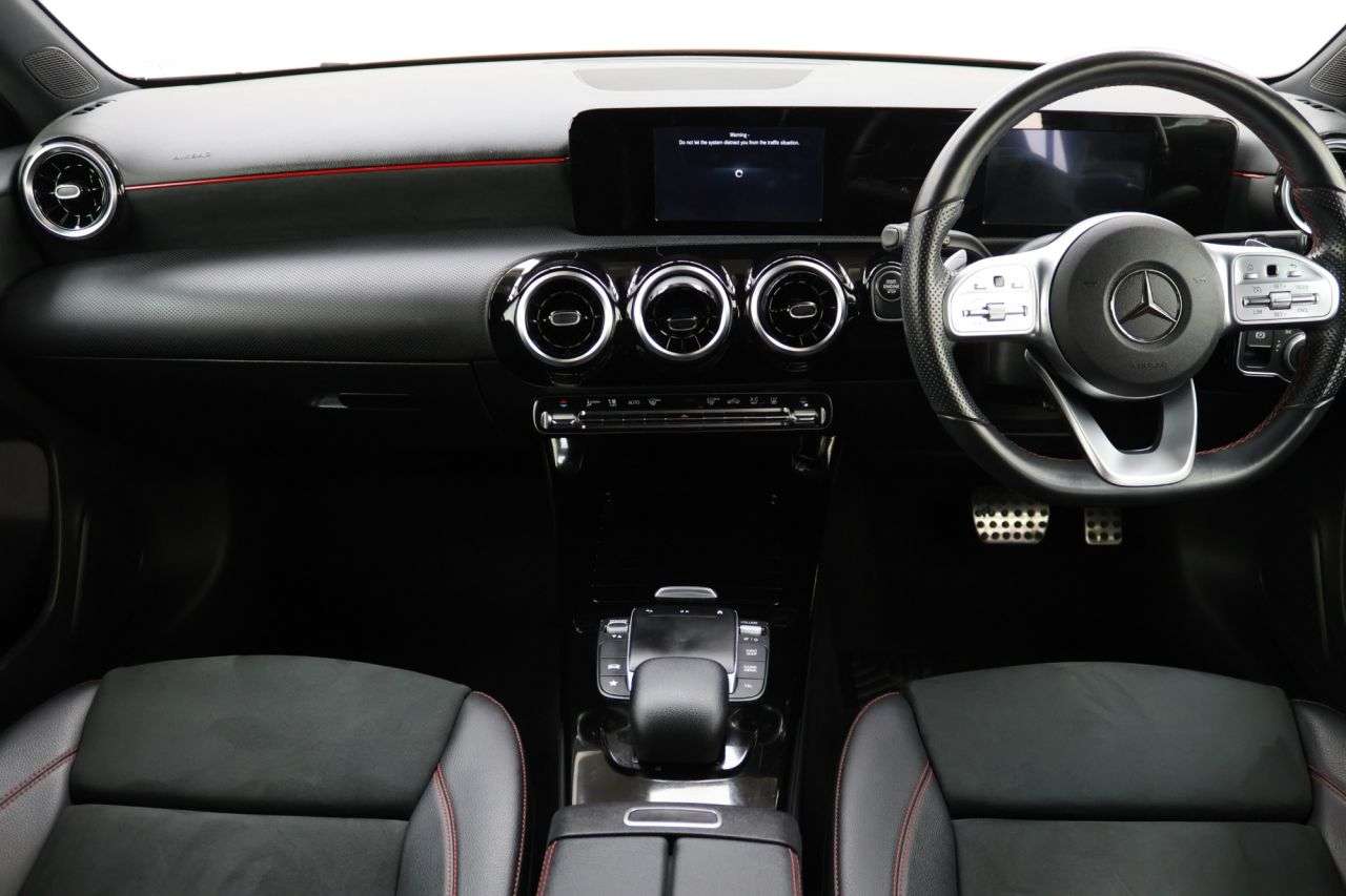 2021 MERCEDES-BENZ A CLASS 2021 MERCEDES-BENZ A CLASS