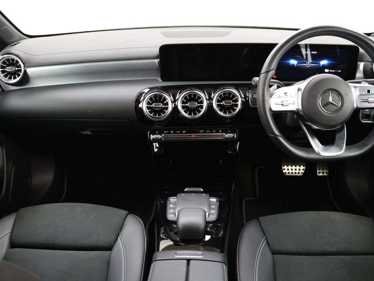 2021 MERCEDES-BENZ A CLASS 2021 MERCEDES-BENZ A CLASS