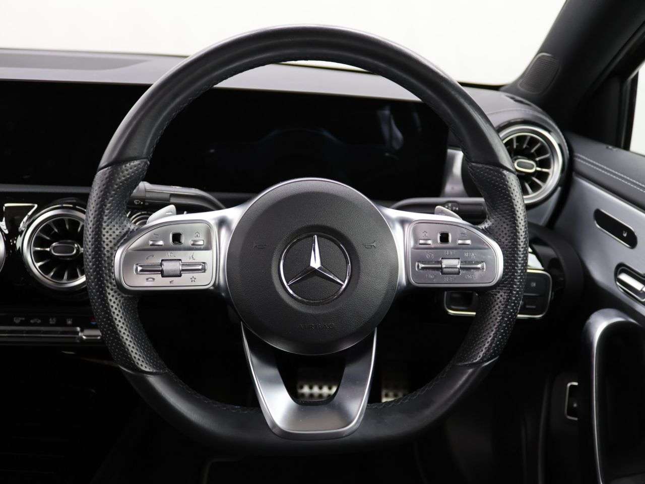 2021 MERCEDES-BENZ A CLASS 2021 MERCEDES-BENZ A CLASS