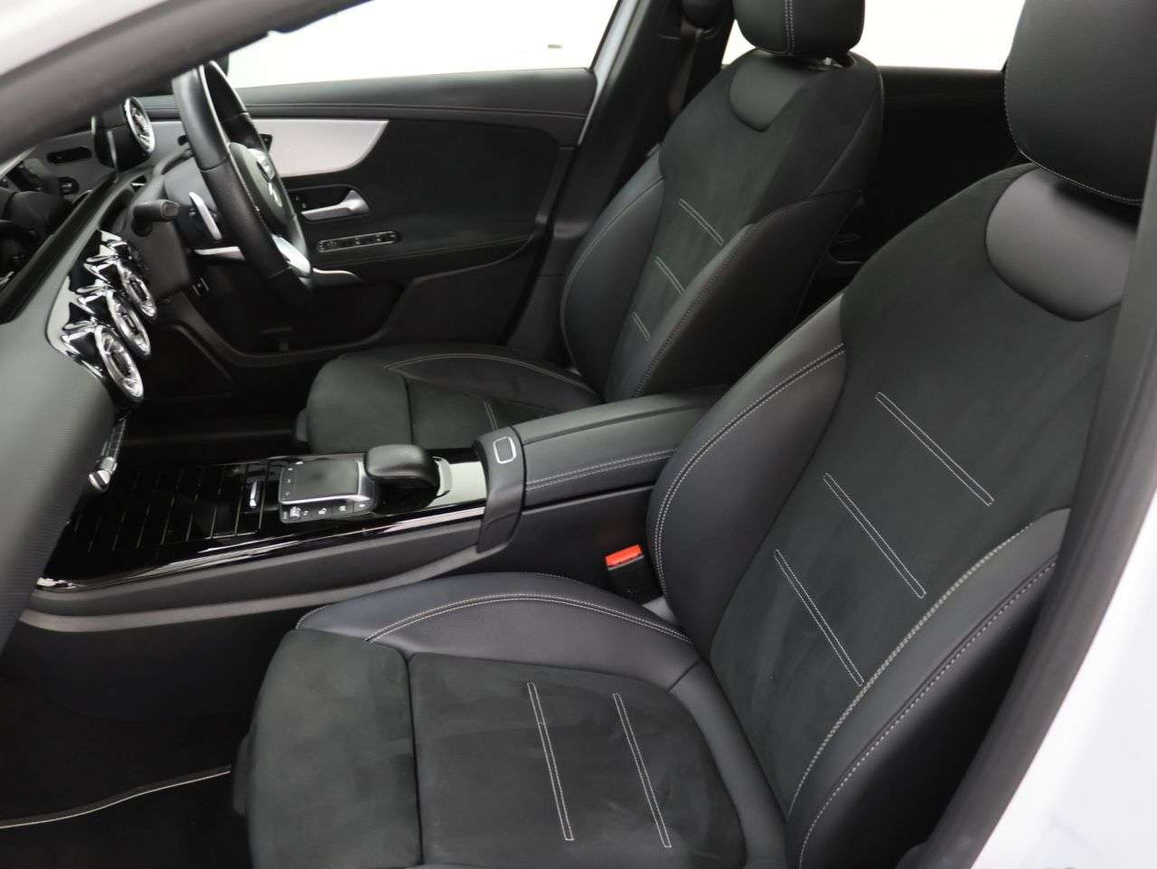 2022 MERCEDES-BENZ A CLASS 2022 MERCEDES-BENZ A CLASS