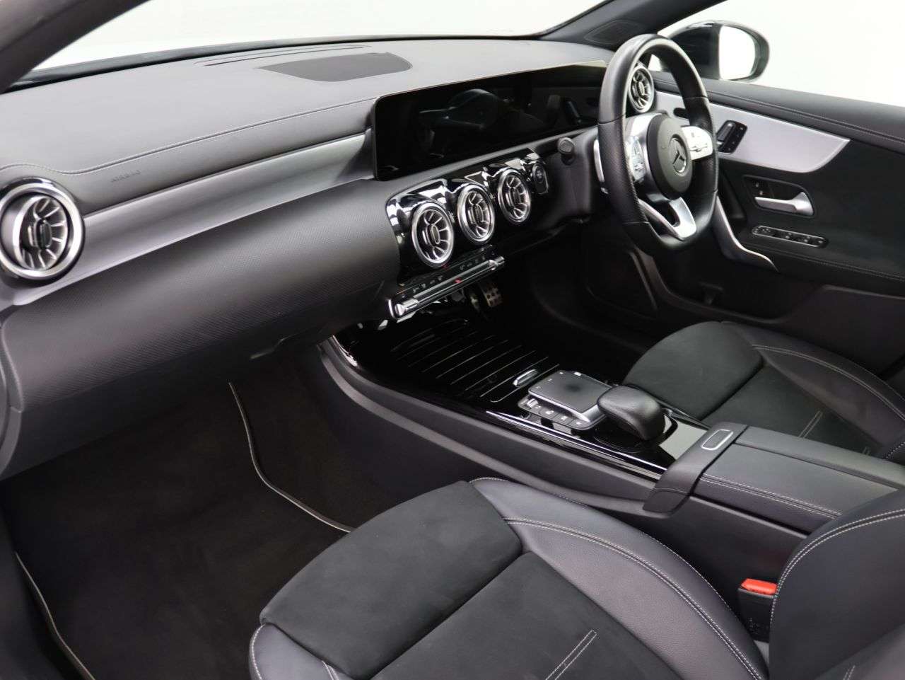 2022 MERCEDES-BENZ A CLASS 2022 MERCEDES-BENZ A CLASS