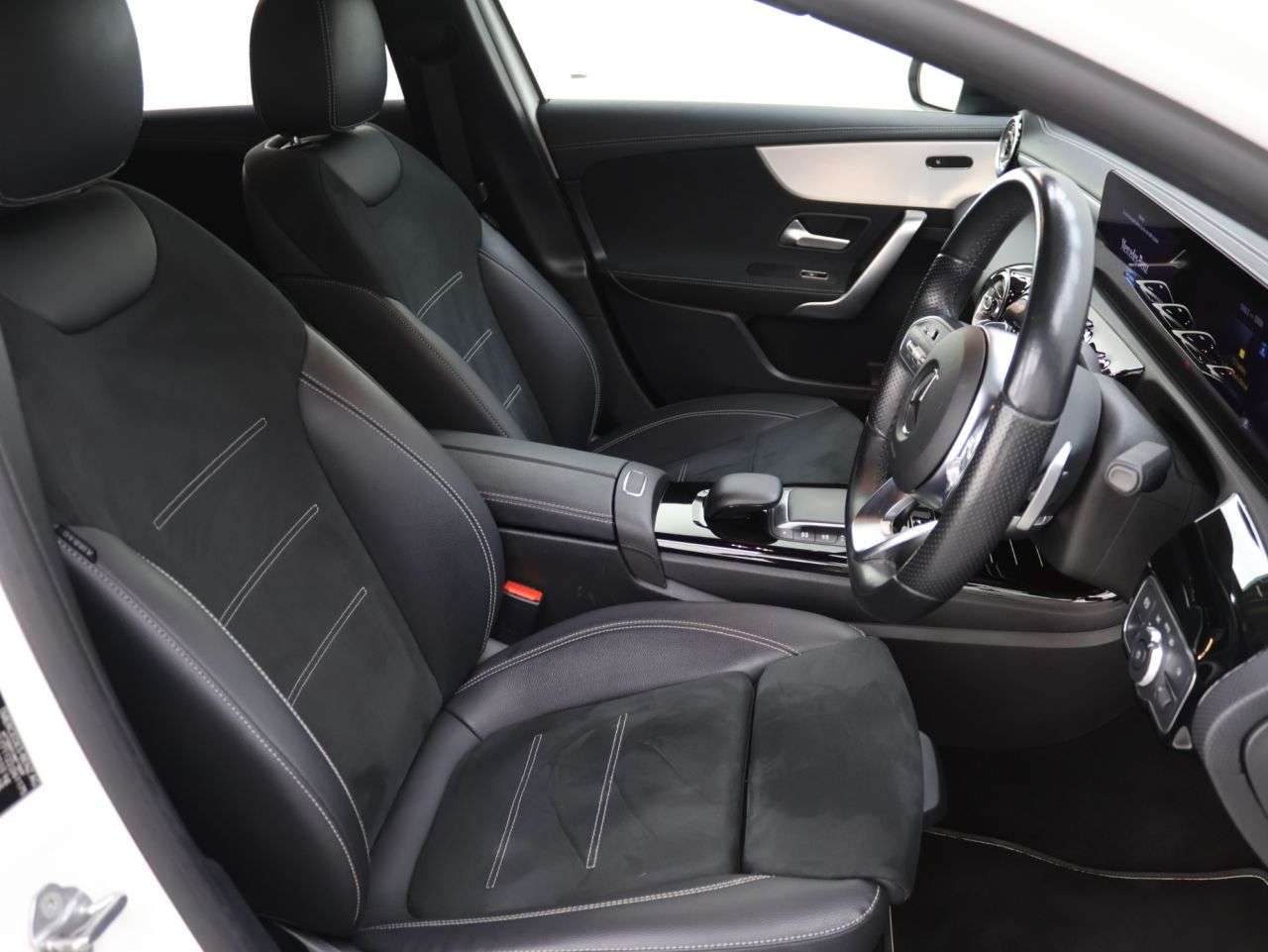 2022 MERCEDES-BENZ A CLASS 2022 MERCEDES-BENZ A CLASS