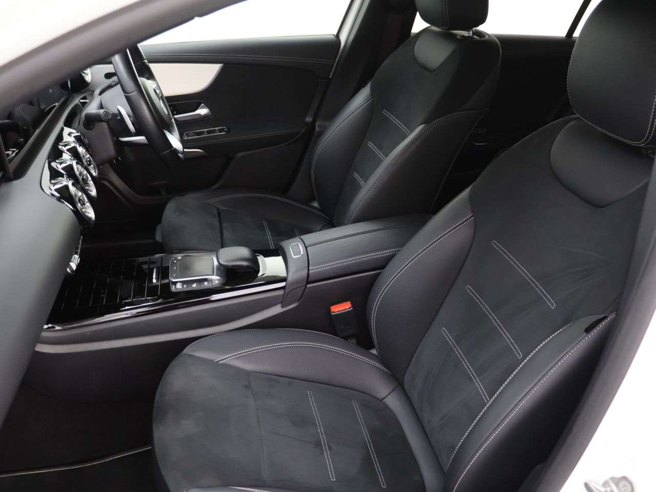 2022 MERCEDES-BENZ A CLASS 2022 MERCEDES-BENZ A CLASS