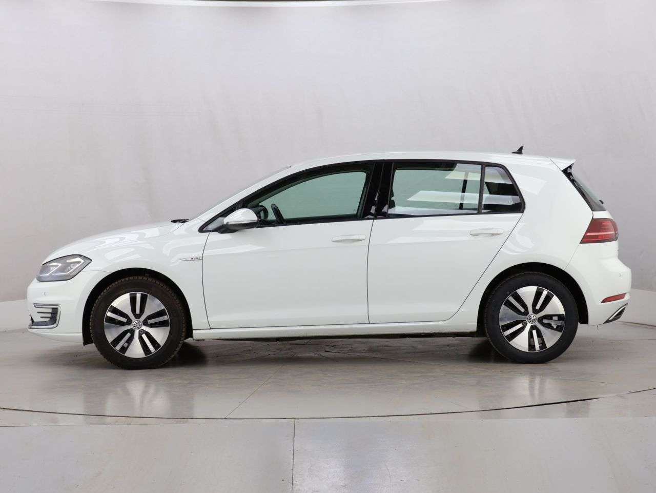 2019 VOLKSWAGEN E-GOLF 2019 VOLKSWAGEN E-GOLF