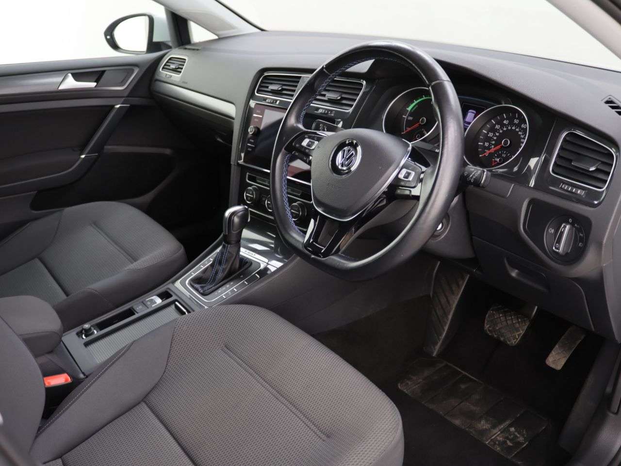 2019 VOLKSWAGEN E-GOLF 2019 VOLKSWAGEN E-GOLF