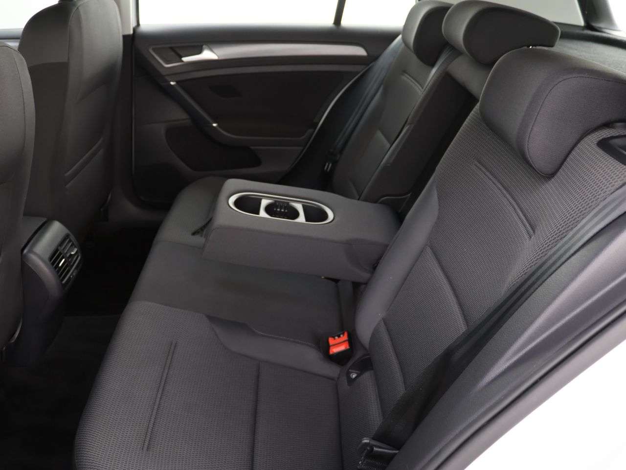 2019 VOLKSWAGEN E-GOLF 2019 VOLKSWAGEN E-GOLF