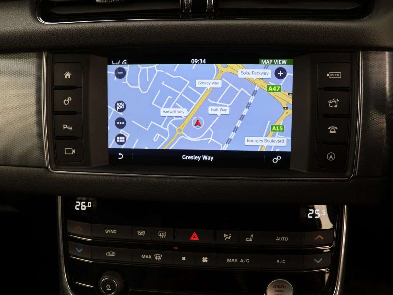 2017 JAGUAR XF 2017 JAGUAR XF