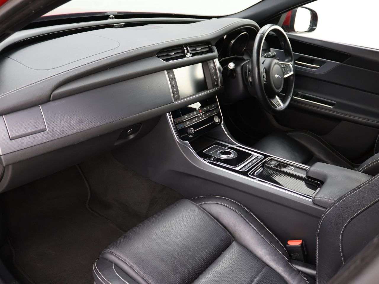 2017 JAGUAR XF 2017 JAGUAR XF