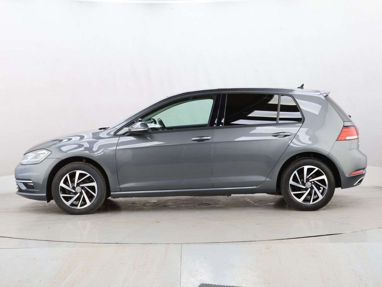 2020 VOLKSWAGEN GOLF 2020 VOLKSWAGEN GOLF