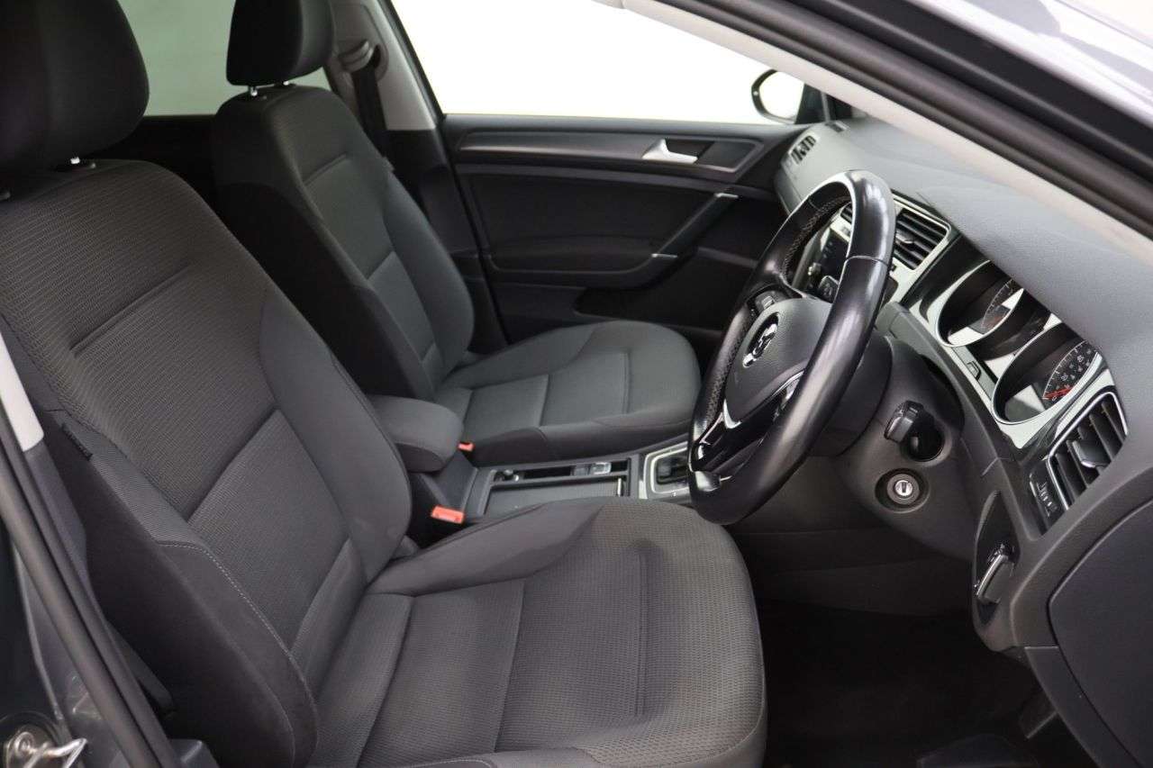 2020 VOLKSWAGEN GOLF 2020 VOLKSWAGEN GOLF