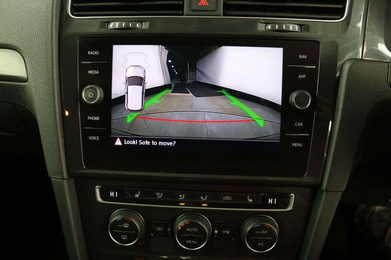 2020 VOLKSWAGEN GOLF 2020 VOLKSWAGEN GOLF