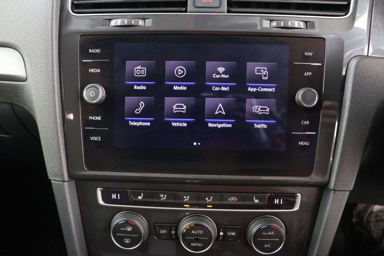 2020 VOLKSWAGEN GOLF 2020 VOLKSWAGEN GOLF