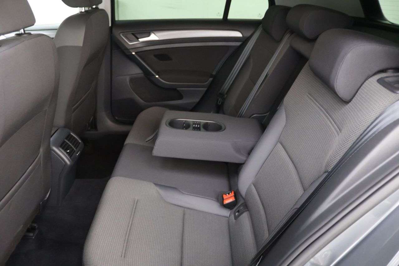 2020 VOLKSWAGEN GOLF 2020 VOLKSWAGEN GOLF