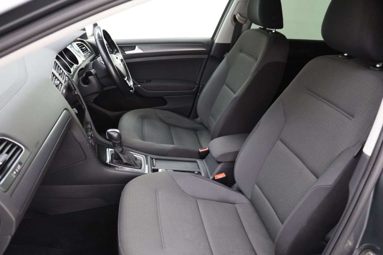 2020 VOLKSWAGEN GOLF 2020 VOLKSWAGEN GOLF