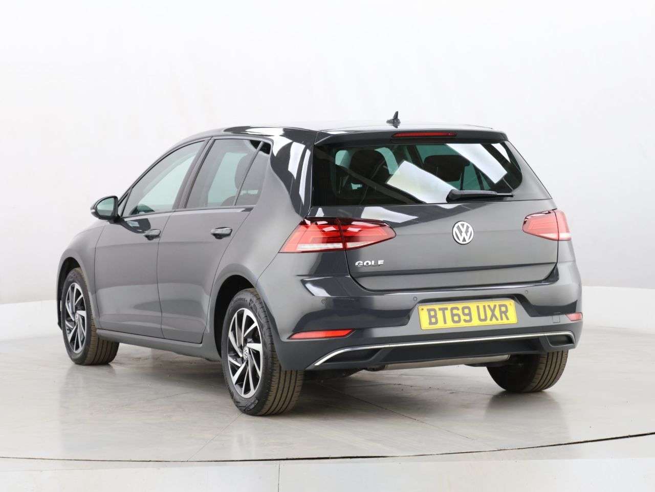 2019 VOLKSWAGEN GOLF 2019 VOLKSWAGEN GOLF