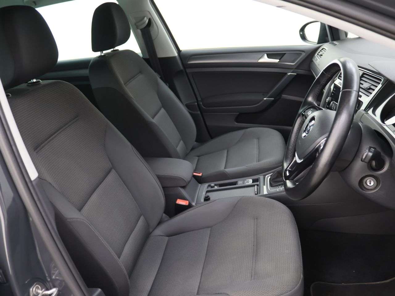 2019 VOLKSWAGEN GOLF 2019 VOLKSWAGEN GOLF